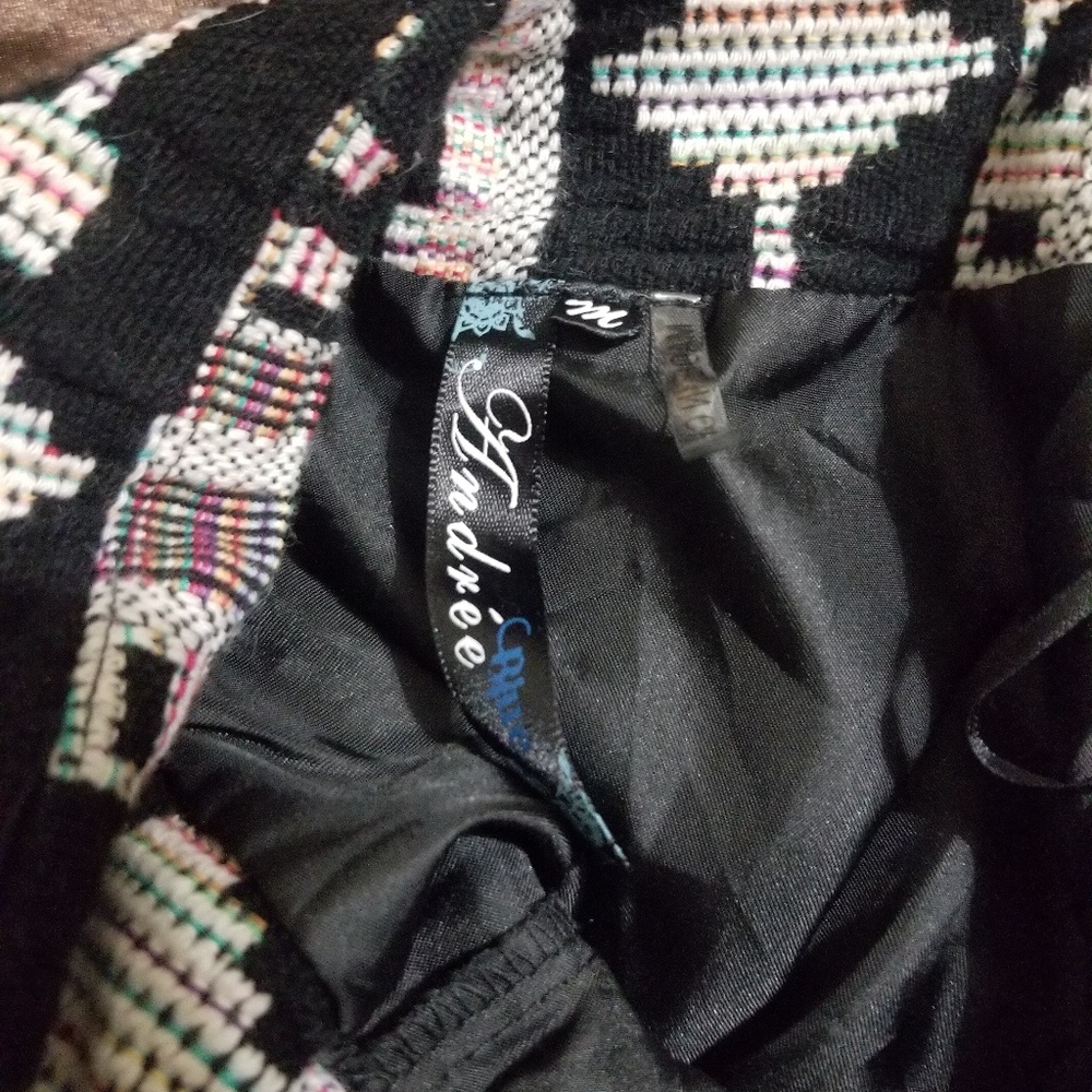 Pattern skirt - Picture 2 of 2